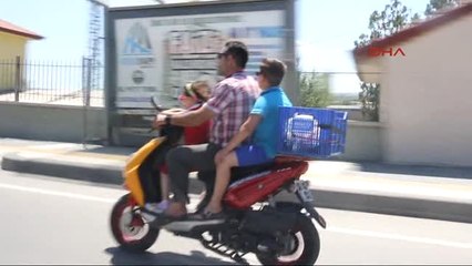 Sivas Motosiklette Tehlikeli Yolculuk