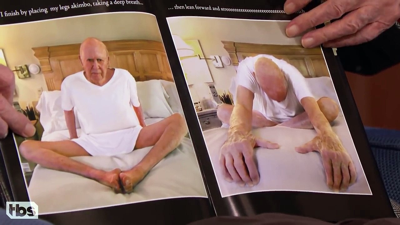 Carl Reiner Fell Down The Stairs CONAN on TBS