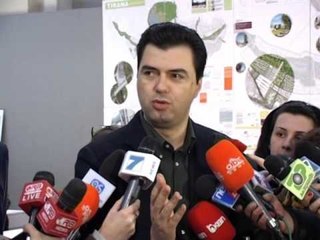 PROJEKTET NE MUZE FTOHEN QYTETARET TE VLERESOJNE NJE PREJ PROJEKTEVE LAJM