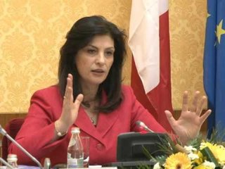 SANINO NE TIRANE PERSHENDET DIALOGUN TOPALLI SULMON OPOZITEN LAJM