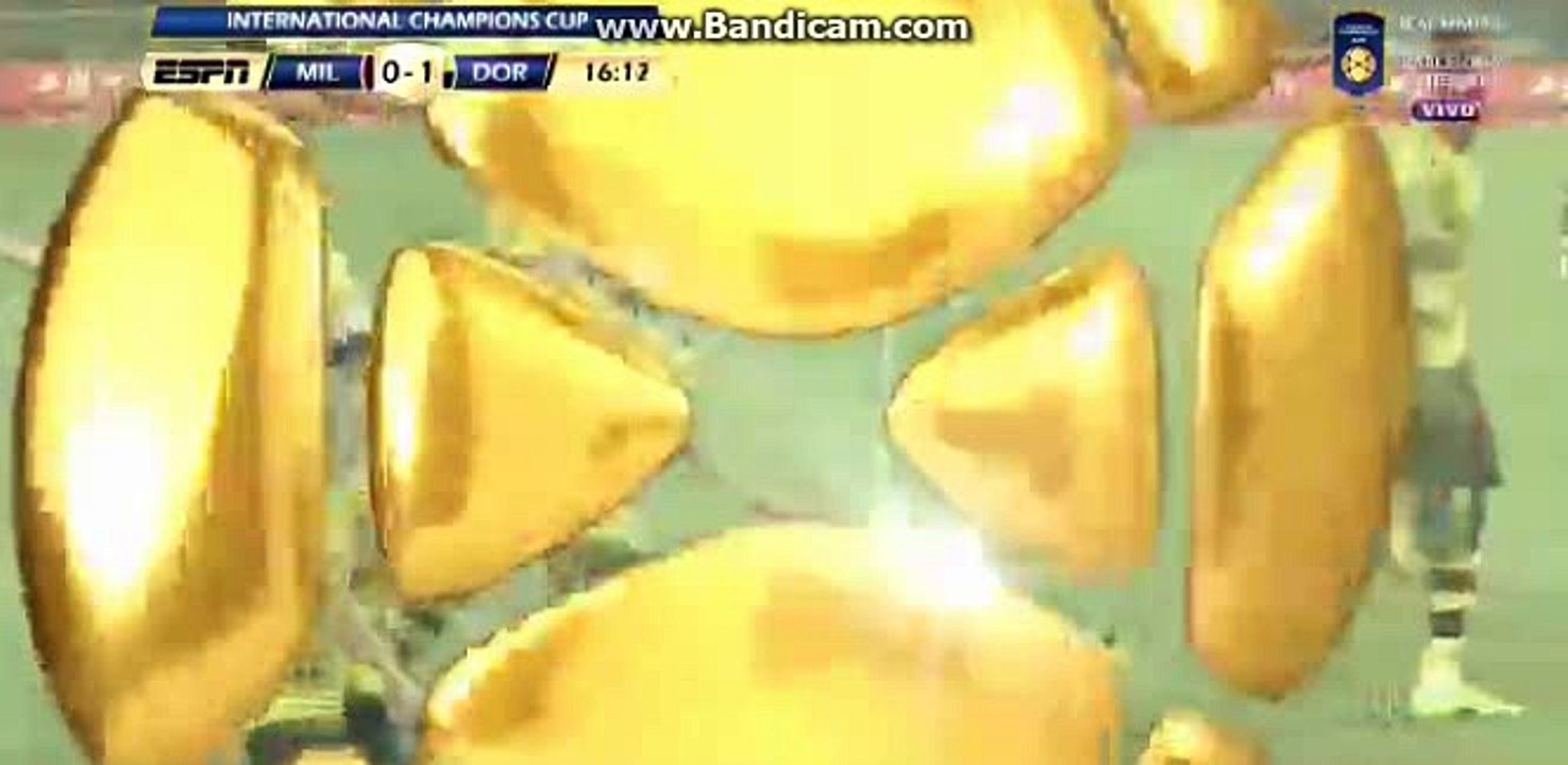 Nuri Sahin Goal ~ AC Milan vs Borussia Dortmund 0-1