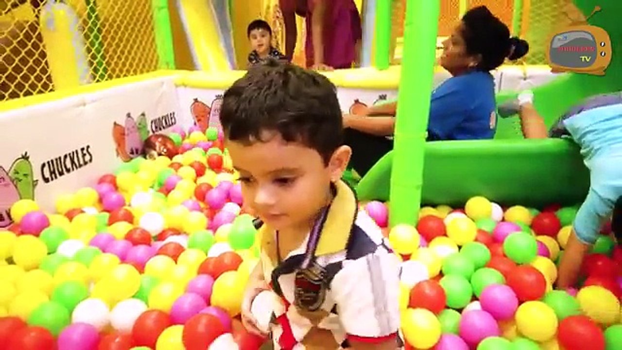 Magic Indoor Playground In Colorful Tunnel - Mr Eggie Learning Colors For Kids - Eggs & Su