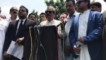 Shafqat Mahmood & Fawad Chaudhary Media Talk Outside SC - 18th July 2017