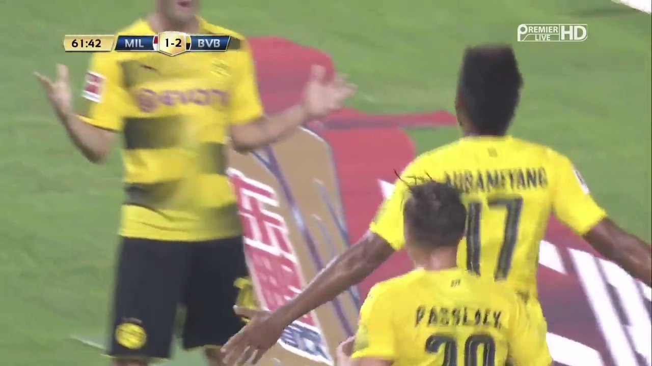 A u b a m e y a n g   s e c o n d   G o a l  A C M i l a n 1- 3 Bo ru s s i a D o r t m u n d