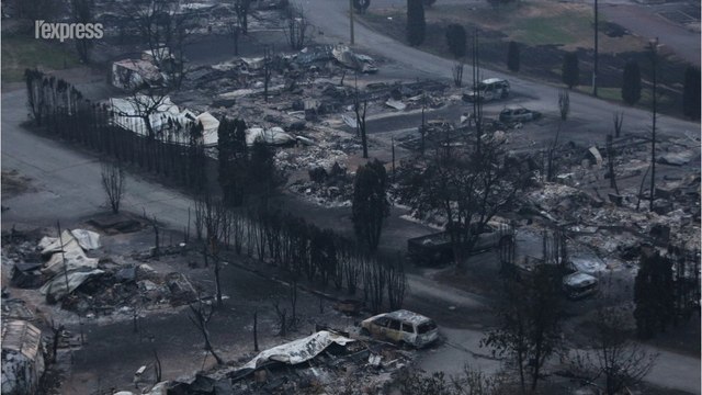 Des dizaines de milliers de Canadiens fuient les feux de forêt