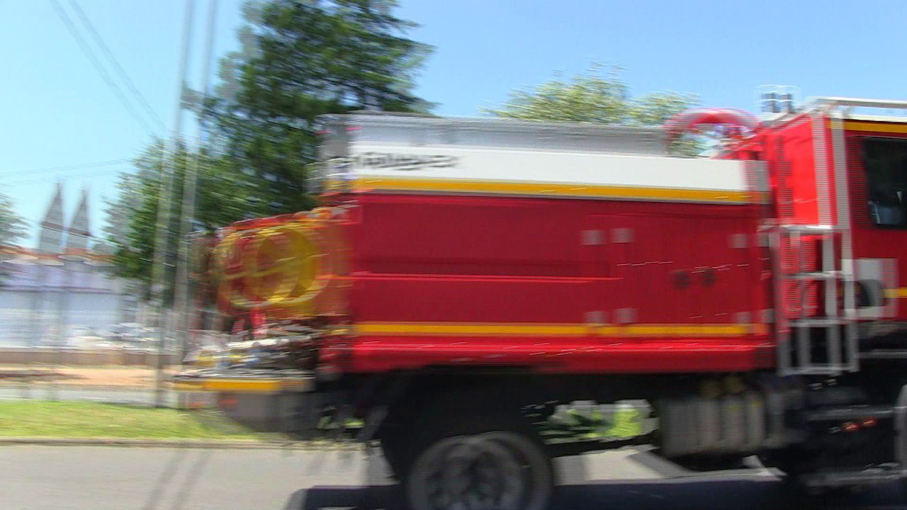 MONTBRISON - FEU DE METAUX
