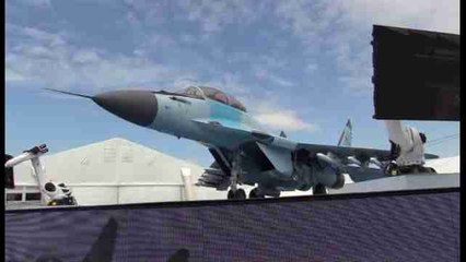 Rusia muestra en vuelo el nuevo caza MiG-35