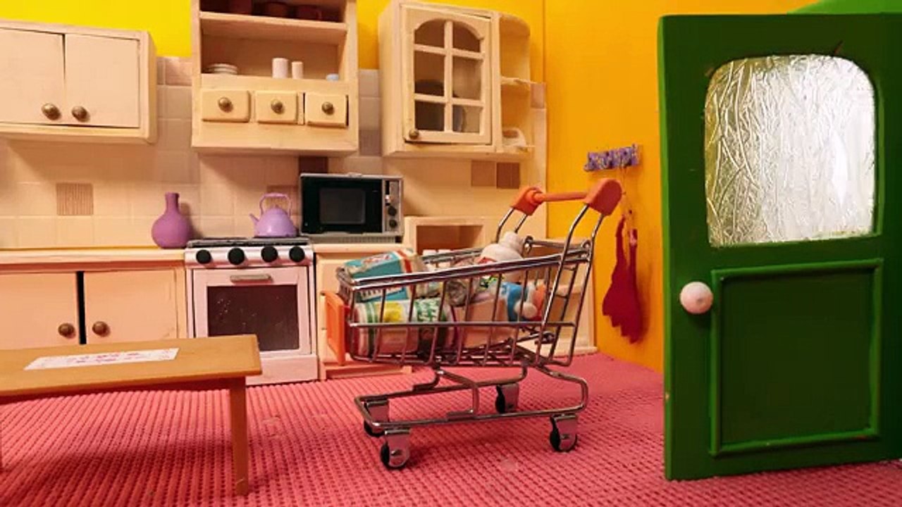 Play doh Num Noms STOP MOTION video - - - Playdough Ice Cream Animaci?n (1)