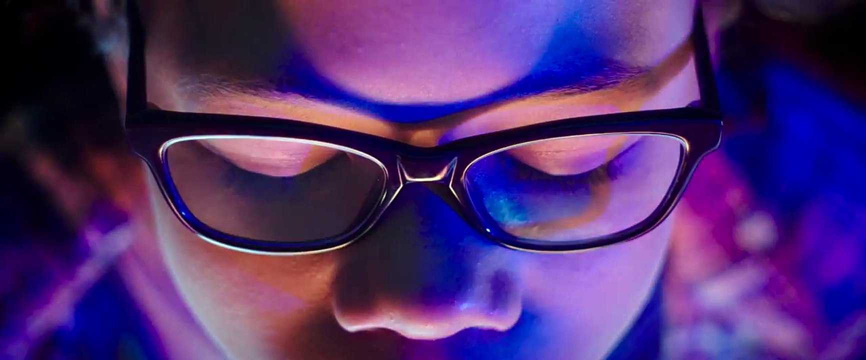 Uma Dobra no Tempo - Teaser Trailer Legendado