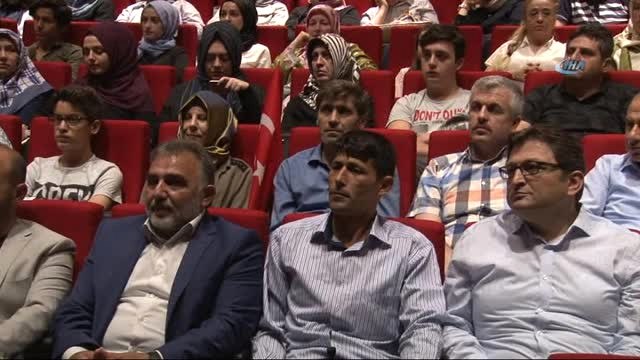 Şehit Ömer Halisdemir'in Kardeşi Savaş Halisdemir ve Şehit Erol Olçok'un Eşi Nihal Olçok Programa...
