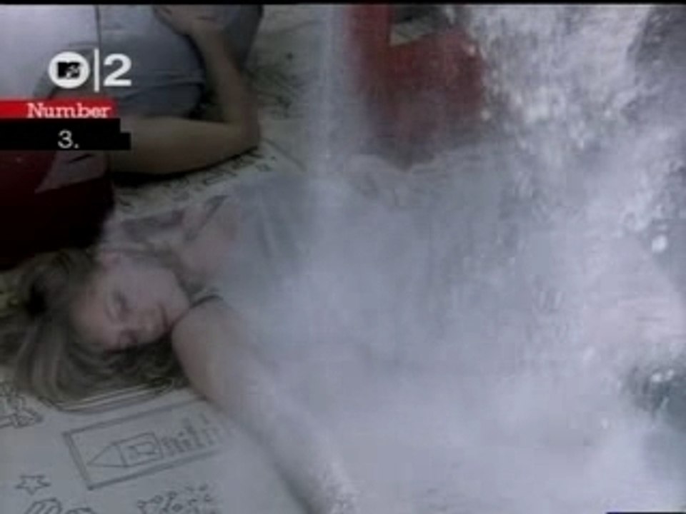 Justice vs Simian  We Are Your Friends