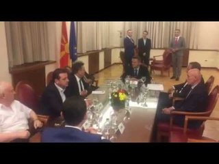 Takimi i partive shqiptare, mungon Besa