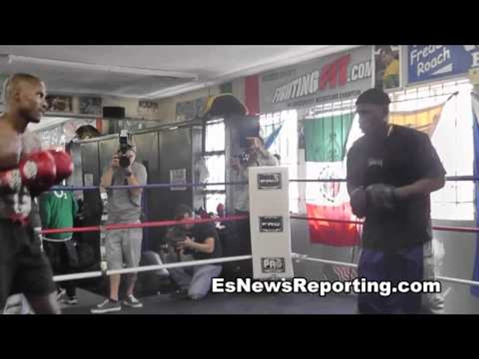 Kid Chocolate Peter Quillin Working Mits
