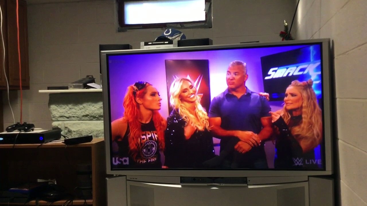becky vs charlotte tonight