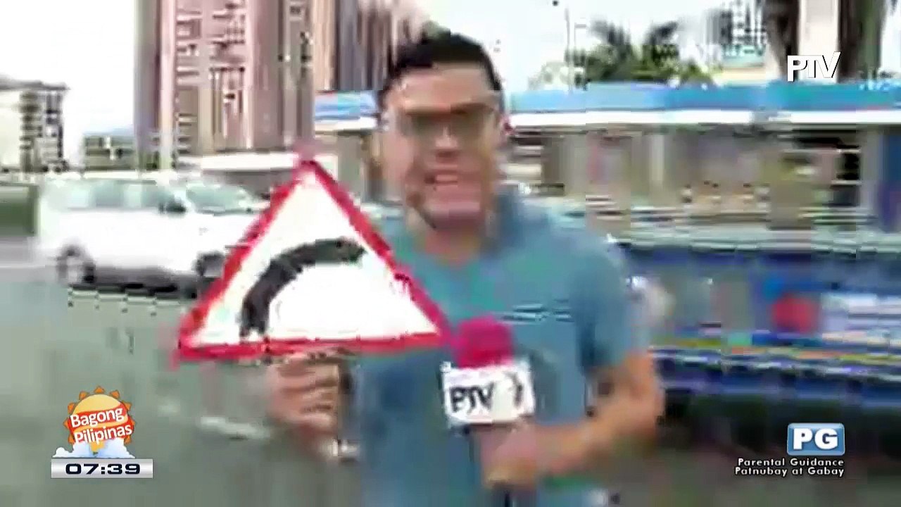 IT'S A SIGN: Curve ahead