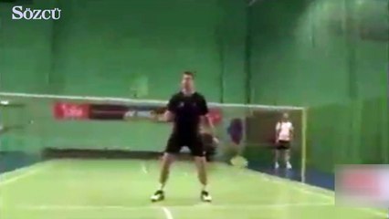 Badminton oyuncusundan süper şov