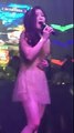 Hương Tràm Hát show trong Bar Quáy hay