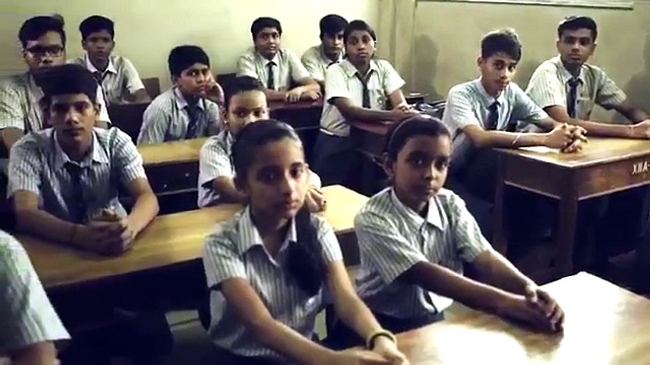 बेटी क्या है ये इस विडिओ में देखिये। बेटी बचाओ Save The Girls