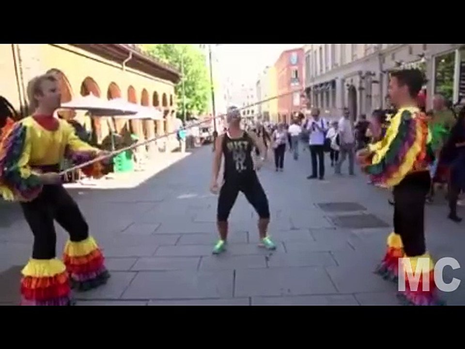 Prank & Funny , Try do it without this