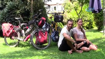 Dünya evine girmeden dünya turuna çıkıp Bursa'ya geldiler