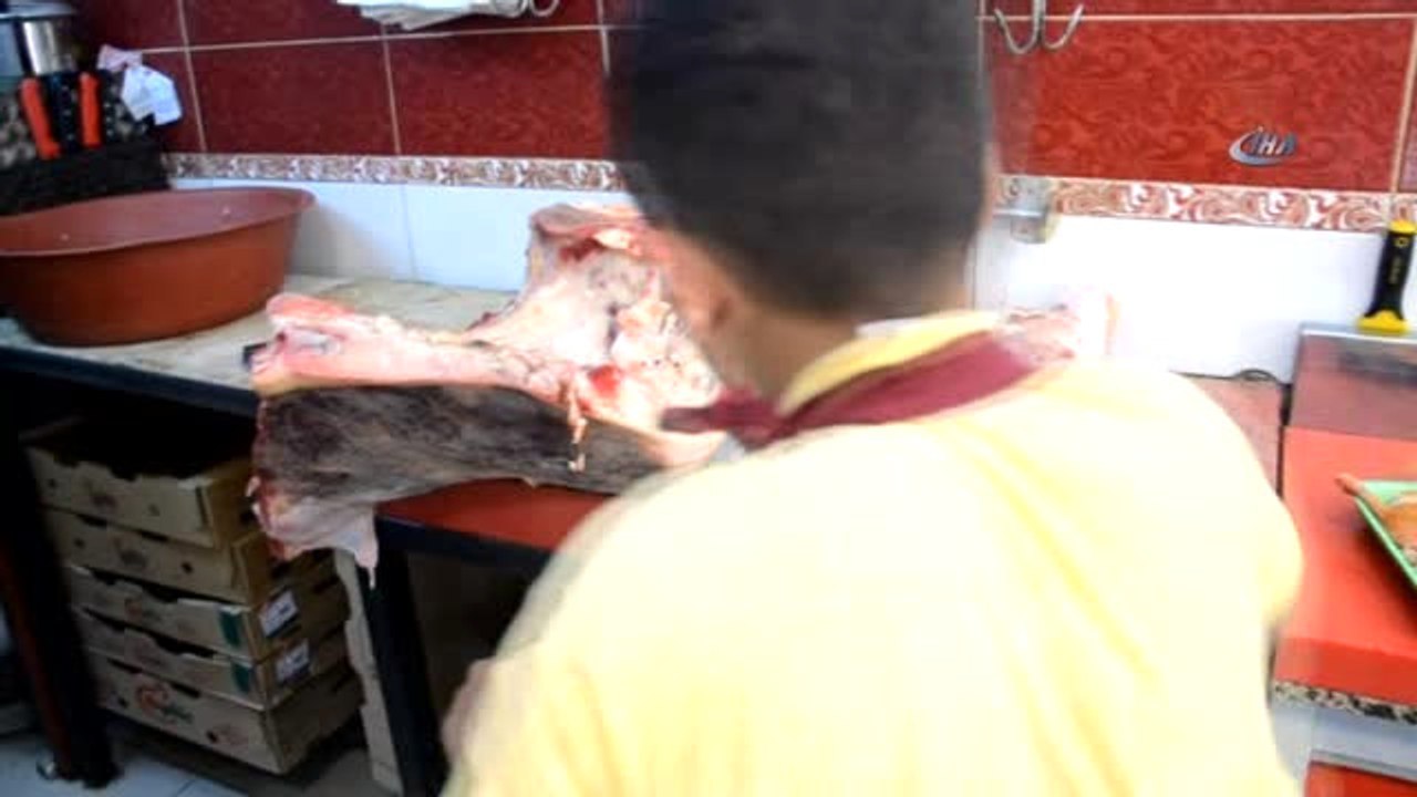 Manisalı Ferdi Tayfur'un Hedefi 'Nusret' Gibi Ünlü Bir Kasap Olmak