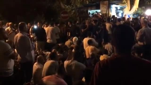 İşgal Güçleri, Filistinli Cemaate Saldırdı- Mescid'i Aksa Hatibi Şeyh İkrime Sabri Yaralandı