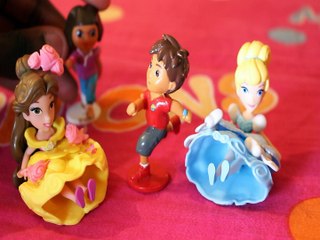 NICKELODEON DORA THE EXPLORER  TRIES TO POISONS PRINCESS BELLE CINDERELLA DISNEY DIEGO Toys BABY Videos