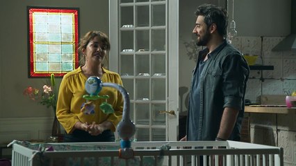 Indiscrétion : Mickael et Lola s'installent chez Jeanne