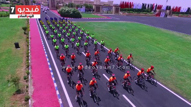 الرئيس السيسى يتابع عروض القوة والكفاءة البدنية من طلاب أكاديمية الشرطة