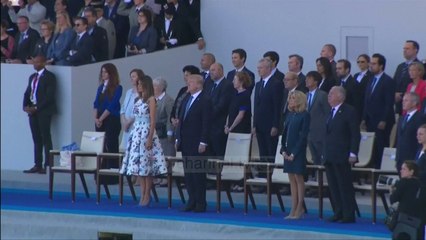 Macron "shkurton' ushtrinë - Top Channel Albania - News - Lajme