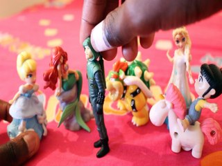 PRINCESS CINDERELLA FIGHTS ELSA ARIEL GREEN ARROW AGNES GRU BOWSER  Toys BABY Videos DISNEY FROZEN PIXAR LITTLE MERMAID