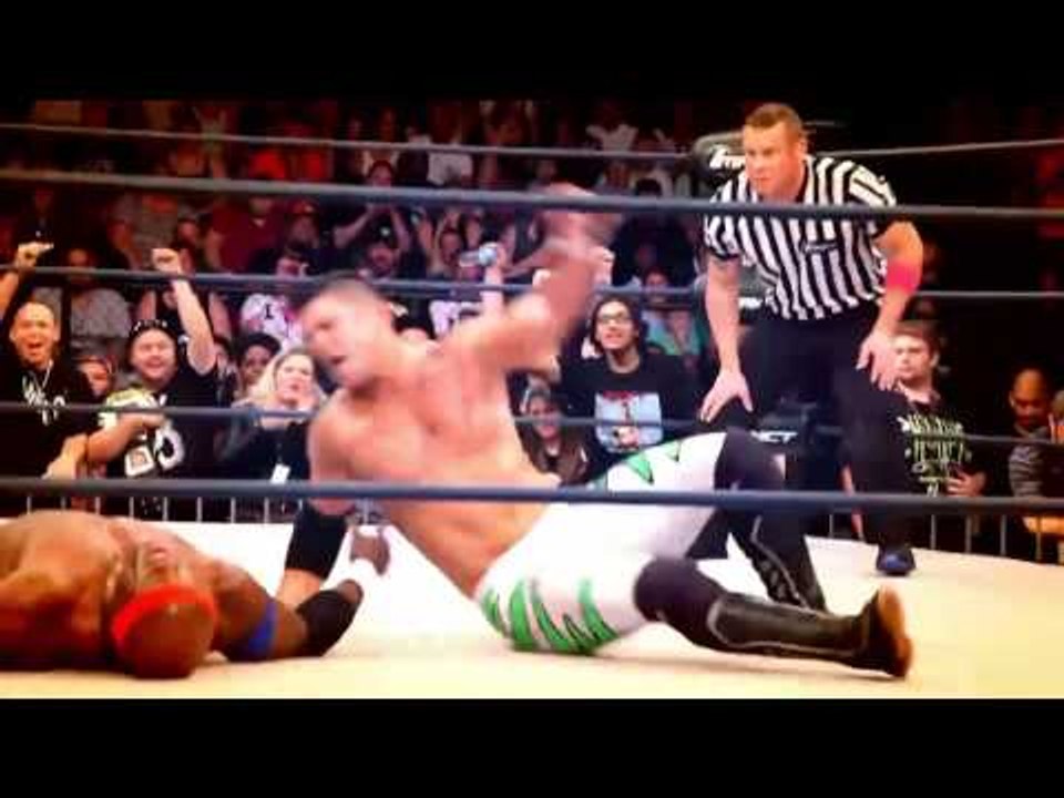 The SUPERFIGHT Rematch between Eddie & Lashley