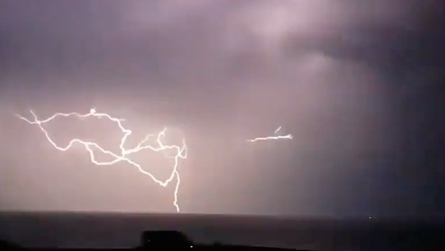 Watch: A lightning storm puts on a show in southern England