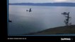 Un avion s’écrase en plein milieu d’un lac, les images chocs ! (Vidéo)