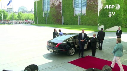 ‘Ofensiva de charme’