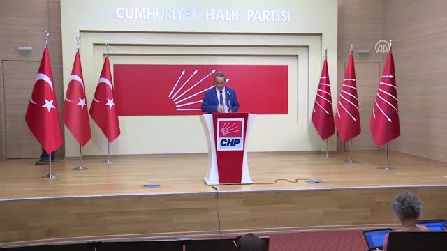 Tezcan: Bakanlarla Ilgili Gidene 'Güle Güle', Gelene 'Hoş Geldin' Demekten Başka Bir Şey Yok