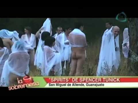 La sobremesa. Spencer Tunick logra la sesión Spirits , en San Miguel de Allende