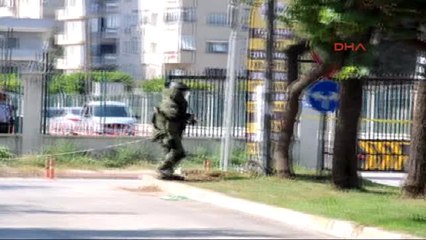 Adana Emniyet Önünde Şüpheli Paket Paniği