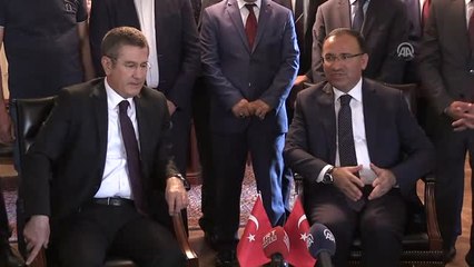 Başbakan Yardımcısı Canikli, Görevini Bozdağ'a Devretti (2)