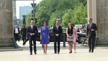 Germany: William, Kate visit Brandenburg Gate