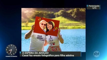 Casal faz ensaio fotográfico à espera da filha adotiva