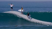 Un ponton flottant pour les surfeurs