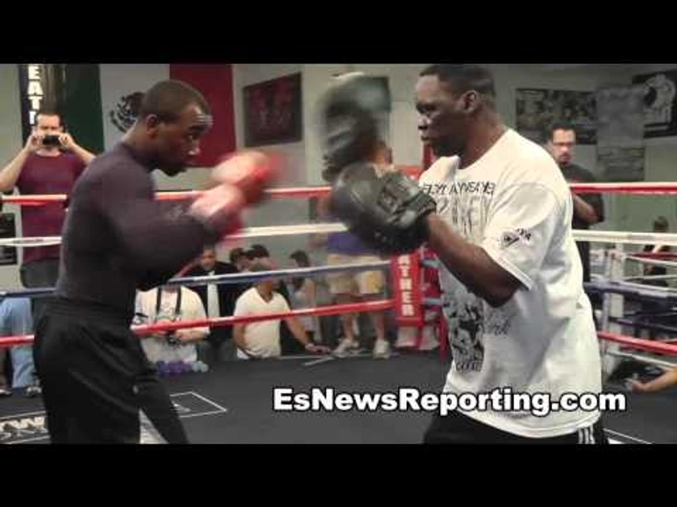 De Andre Latimore Hitting Mitts