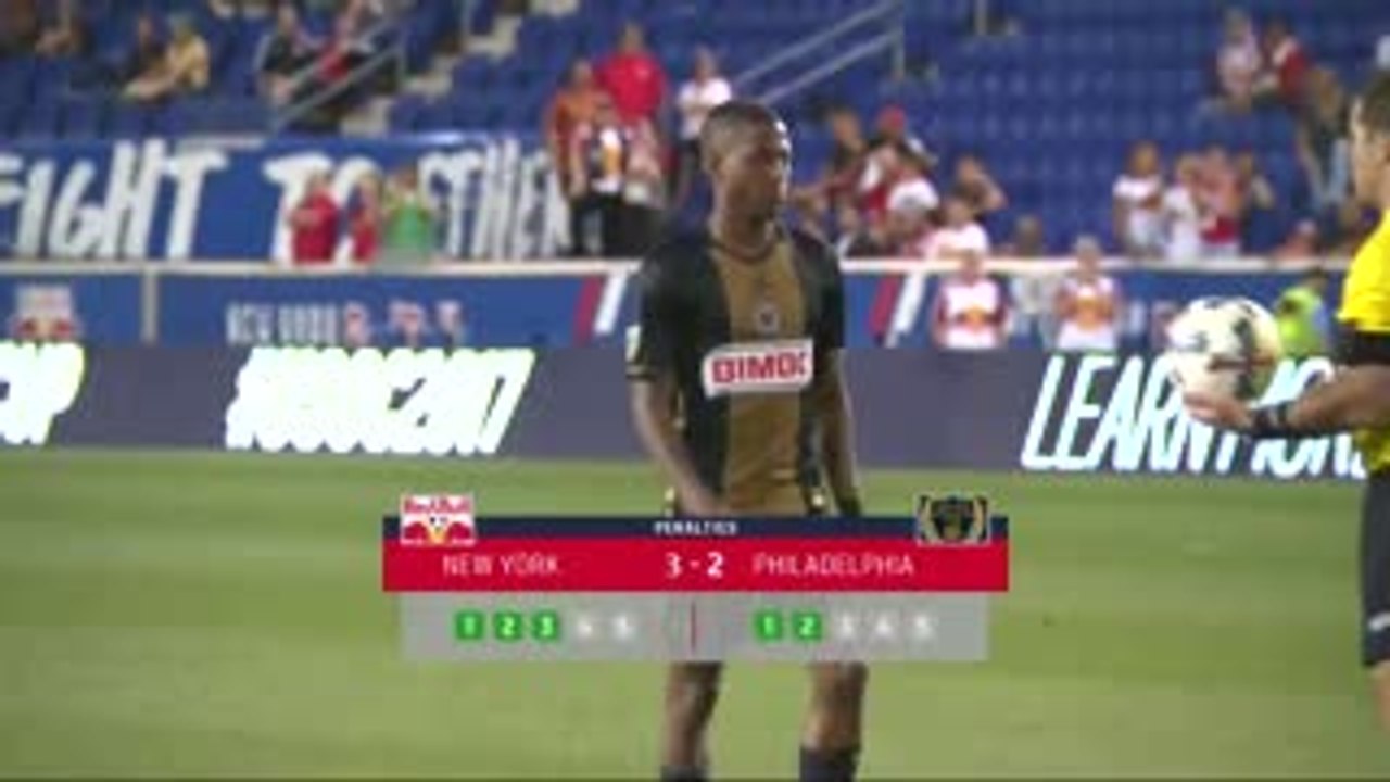 PK MISS: Meara stops Picault's attempt