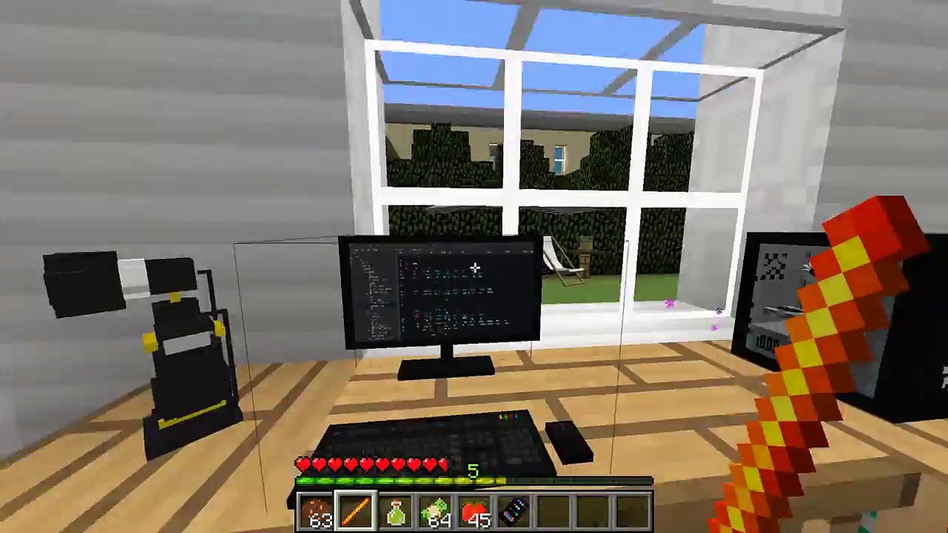 ⁣ЖЕЛЕЙНЫЙ МИШКА ВАЛЕРА ПРОТИВ ЛОВУШКА СЕКРЕТ В МАЙНКАРФТ! ЖИЗНЬ ВАЛЕРЫ В MINECRAFT ИСПЫТАНИЯ