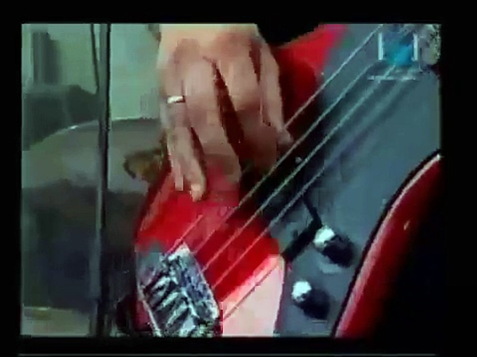 Muse - Stockholm Syndrome, What U Want, Fox Studios, Sydney NS, Australia 1/22/2004