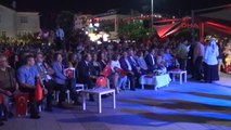 Yalova - Cengiz Kurtoğlu, Yalova'da Iki Sepet Dut Karşılığı Konser Verdi