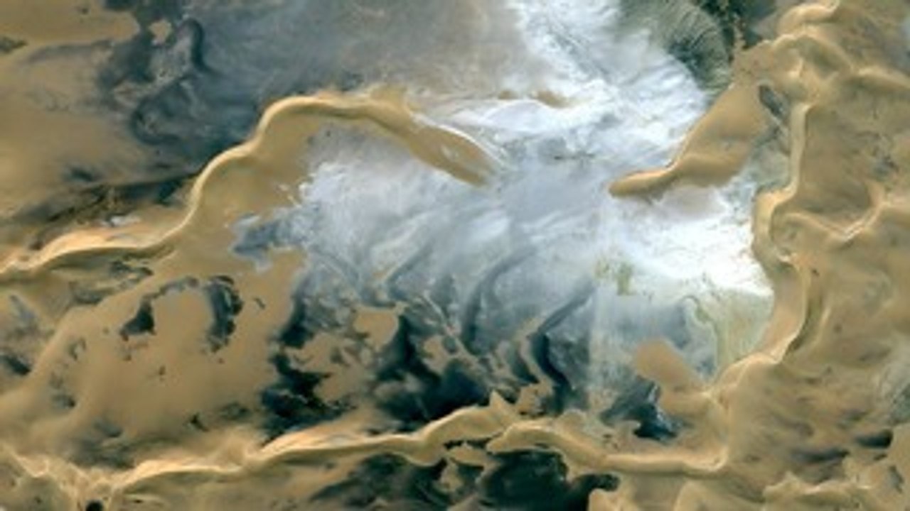 Neve no Deserto do Saara