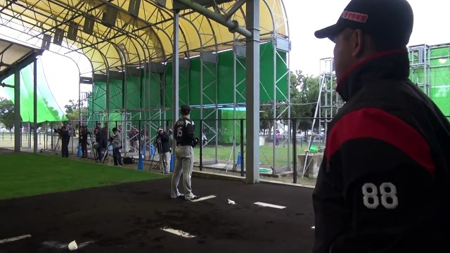 投手キャプテンは関谷！毎朝恒例のキャプテンの一言にカメラが接近【広報カメラ】