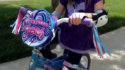 5 year old teaching kids how to ride bike without training wheels